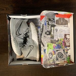 Kyrie 7 TB Size 9.5